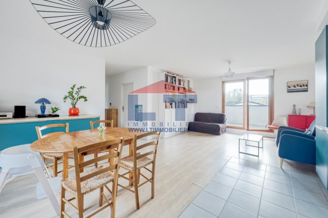 Vente Appartement  3 pices - 71m 93100 Montreuil